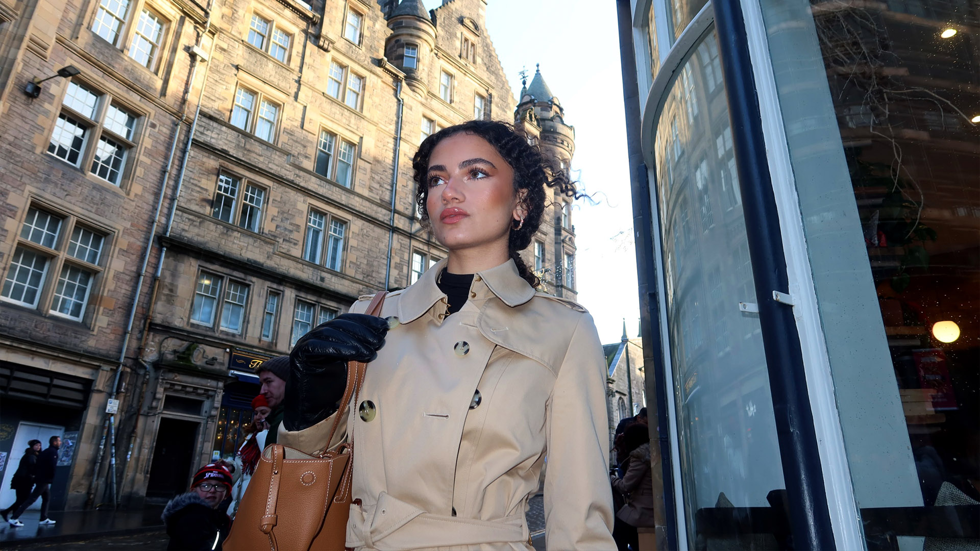 Press and articles about Thalia Elansari